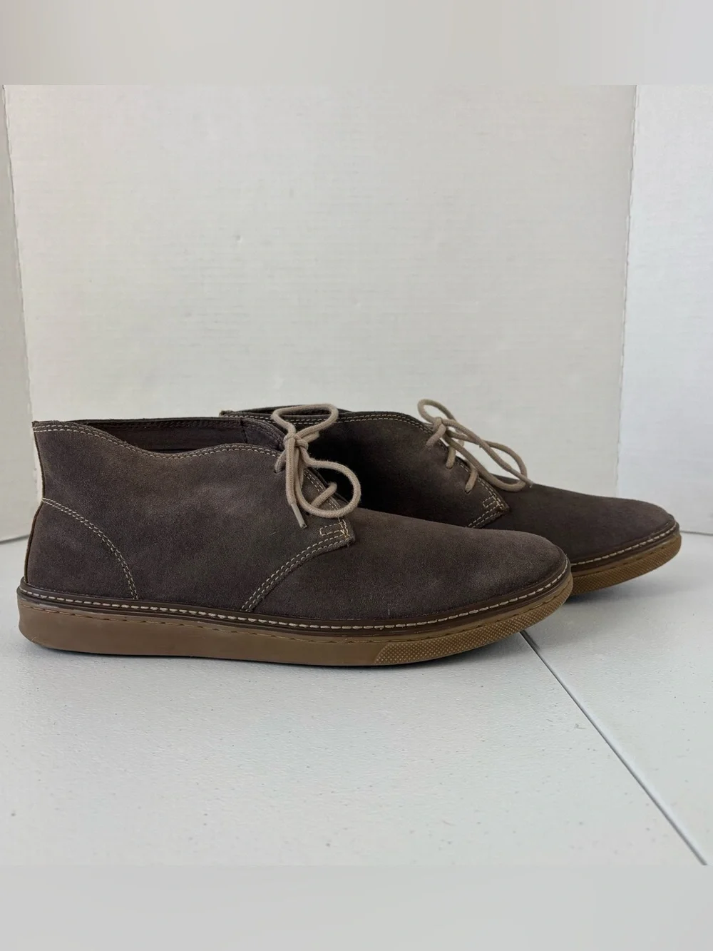 Johnston & Murphy Wallace Chukka Boots Taupe Suede Mens Sz 10M Shoes E15